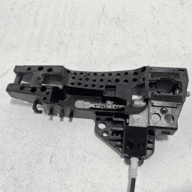 2012-2018 AUDI A6 3.0L REAR LEFT DRIVER SIDE EXTERIOR DOOR HANDLE BRACKET OEM