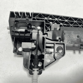 2012-2018 AUDI A6 3.0L REAR LEFT DRIVER SIDE EXTERIOR DOOR HANDLE BRACKET OEM