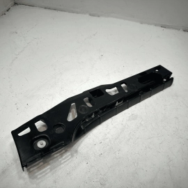 18-23 BMW 530e Left Driver Side Skirt Rocker Molding Rearward Mount Bracket OEM