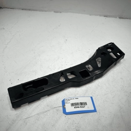18-23 BMW 530e Left Driver Side Skirt Rocker Molding Rearward Mount Bracket OEM
