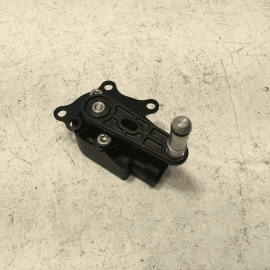2019 - 2021 BMW 530EX E G30 BRAKE STOP PEDAL SENSOR OEM