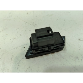2018-2023 VOLKSWAGEN ATLAS CENTER CONSOLE DUAL CUPHOLDER CUP HOLDER OEM