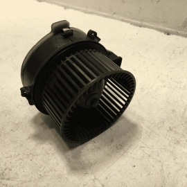 2016 - 2023 BMW 740I G12 HVAC A/C HEATER FRONT BLOWER FAN MOTOR OEM