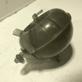 2018-2023 VOLKSWAGEN ATLAS RADIATOR COOLANT OVERFLOW EXPANSION TANK OEM