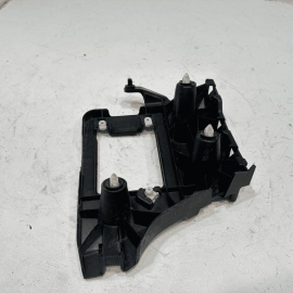 AUDI S6 2016-2018 A6 REAR BUMPER PASSENGER SIDE UPPER GUIDE SUPPORT BRACKET OEM