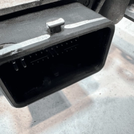 2018-20 BMW 530e Hybrid Battery KLE Convenience Charging Control Module Unit OEM