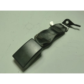 2018-2020 BMW 530e REAR PASSENGER SIDE CENTER SEAT BELT BUCKLE OEM