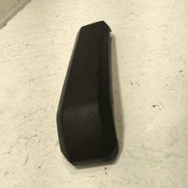 2015-2020 FROD F-150 FRONT PASSENGER SIDE DOOR PANEL ARMEST TRIM COVER OEM