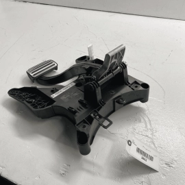 2011-2014 PORSCHE CAYENNE S BRAKE STOP PEDAL BRACKET ASSEMBLY OEM