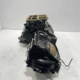 2017 - 2020 BMW 430i XDRIVE HVAC AC Heater Blower Motor Unit Housing Case OEM