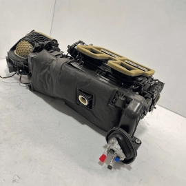 2017 - 2020 BMW 430i XDRIVE HVAC AC Heater Blower Motor Unit Housing Case OEM