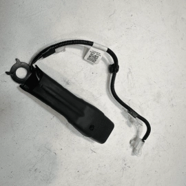 2018-2025 TOYOTA CAMRY FRONT RIGHT PASSENGER SIDE SEAT BELT SEATBELT BUCKLE OEM