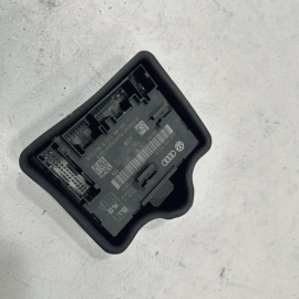 2013-2018 AUDI S6 FRONT LEFT DRIVER SIDE DOOR CONTROL MODULE W/ COVER OEM