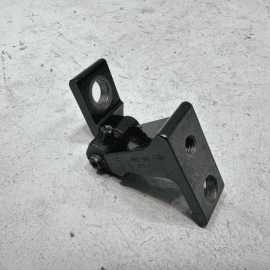 2013-2018 AUDI S6 FRONT LEFT DRIVER SIDE DOOR LOWER HINGE OEM 1PCS *Z7S*