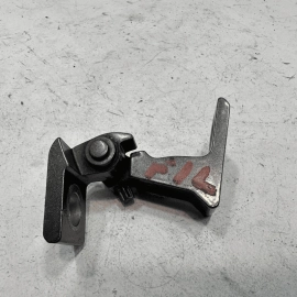 2013-2018 AUDI S6 FRONT LEFT DRIVER SIDE DOOR LOWER HINGE OEM 1PCS *Z7S*