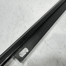 AUDI S6 2014-2018 A6 REAR RIGHT PASSENGER SIDE DOOR WINDOW BELT MOLDING OEM