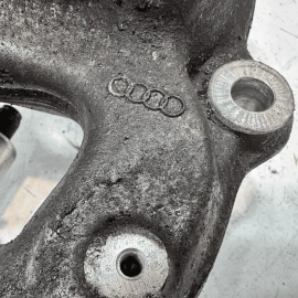 AUDI S6 2013-2018 A6 Quattro FRONT LEFT DRIVER SIDE SPINDLE KNUCKLE HUB OEM