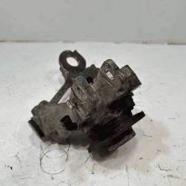 AUDI S6 2013-2018 A6 Quattro REAR RIGHT PASSENGER SIDE SPINDLE KNUCKLE HUB OEM