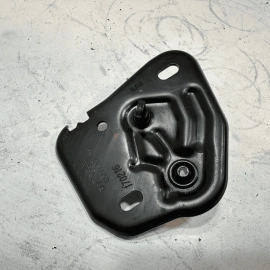 AUDI S6 2013-2018 HOOD LEFT OR RIGHT LOCK STRIKER RETAINER PLATE BRACKET OEM
