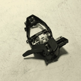 2018-2023 BMW 530E FRONT OR REAR PASSENGER SIDE EXTERIOR DOOR HANDLE BRACKET OEM