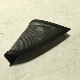 18-23 BMW 530E G30 FRONT RIGHT PASSENGER  DOOR CORNER SPEAKER TWEETER COVER OEM