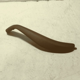 18-23 BMW 530E G30 FRONT PASSENGER SIDE DOOR PANEL PULL HANDLE COVER TRIM OEM