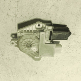 18-2023 BMW 530E G30 FRONT RIGHT PASSENGER  SIDE DOOR WINDOW REGULATOR MOTOR OEM