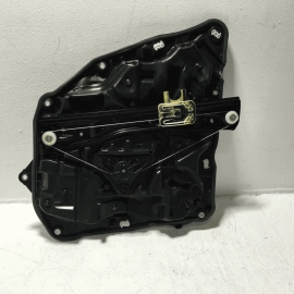 2018-2023 BMW 530E G30 REAR RIGHT PASSENGER DOOR WINDOW REGULATOR & CARRIER OEM