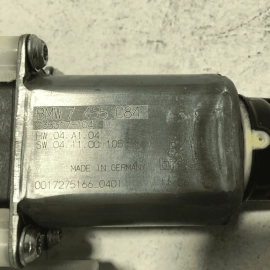 18-2023 BMW 530E G30 REAR RIGHT PASSENGER  SIDE DOOR WINDOW REGULATOR MOTOR OEM