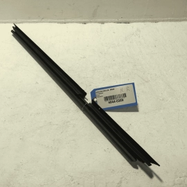 18-2023 BMW 530E G30 REAR PASSENGER SIDE DOOR WINDOW INNER WEATHERSTRIP SEAL OEM