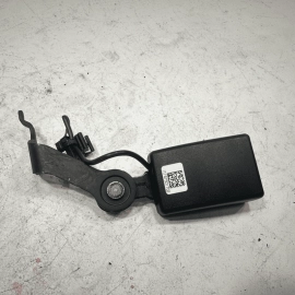 2018-2023 BMW 530e REAR LEFT DRIVER SIDE SECOND ROW SEAT BELT BUCKLE OEM