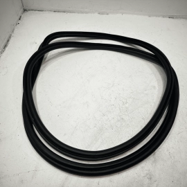 2018-2023 BMW 530e REAR TRUNK LID BODY WEATHERSTRIP SEAL OEM