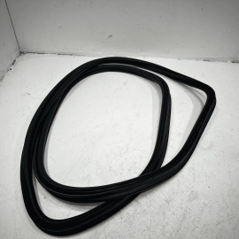 2018-2023 BMW 530e REAR TRUNK LID BODY WEATHERSTRIP SEAL OEM