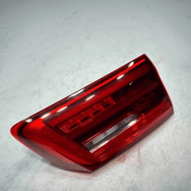 2018-2020 BMW 530e REAR LEFT DRIVER SIDE INNER TAILLIGHT LIGHT LAMP OEM