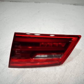 2018-2020 BMW 530e REAR RIGHT PASSENGER SIDE INNER TAILLIGHT LIGHT LAMP OEM