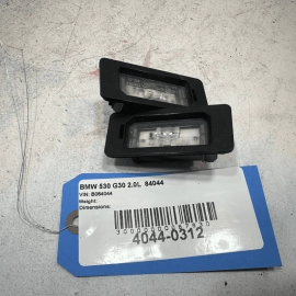 2018-2020 BMW 530e REAR TRUNK LID LICENSE PLATE LIGHT LAMP SET OF 2