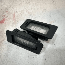 2018-2020 BMW 530e REAR TRUNK LID LICENSE PLATE LIGHT LAMP SET OF 2