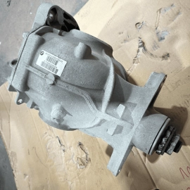 2018-2020 BMW 530e xDrive REAR AXLE CARRIER DIFFERENTIAL ASSEMBLY OEM
