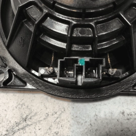 2017-23 BMW 5030XE I REAR INNER TRUNK CORNER MIDRANGE SPEAKER HARMAN CARDON OEM