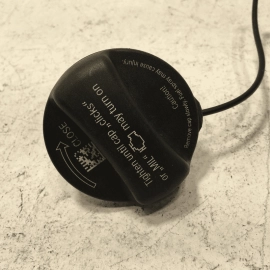 2018-2023 BMW 530EX E G30 2.0L GASOLINE FUEL TANK FILLER COVER CAP OEM