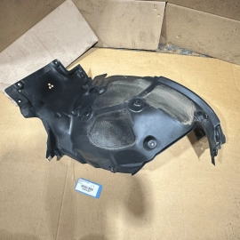 2018-2023 BMW 530e FRONT LEFT DRIVER SIDE FENDER LINER REARWARD SPLASH OEM