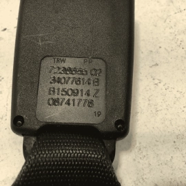 2011-2016 BMW 550i xDrive Rear Center Seat Belt Seatbelt Outer Buckle OEM