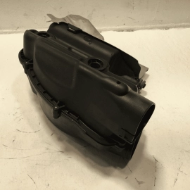 2014-2016 BMW 550  F10 4.4L FRONT LEFT DRIVER SIDE ENGINE AIR CLEANER FILTER OEM