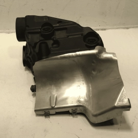 2014-2016 BMW 550  F10 4.4L FRONT LEFT DRIVER SIDE ENGINE AIR CLEANER FILTER OEM