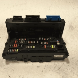 2012-2016 BMW 528I 550i POWER DISTRIBUTION FUSE RELAY BOX OEM