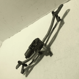 2011-2016 BMW 550I F10 FRONT WINDSHIELD WIPER TRANSMISSION LINKAGE & MOTOR OEM