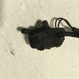 2011 - 2016 BMW 535I 550I WINDSHIELD WIPER WASHER NOZZLE & HOSE TUBE OEM