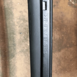 AUDI A6 S6 FRONT LEFT DRIVER SIDE WINDSHIELD STRIP SEAL MOLDING 2012-2018 OEM