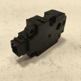 AUDI A6 S6 HVAC AC HEATER LEFT OR RIGHT SIDE FLAP SERVO DOOR MOTOR ACTUATOR OEM
