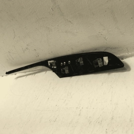 AUDI A6 S6 2016-18 DASH LOWER PASSENGER SIDE WOOD GRAIN BEZEL MOLDING TRIM OEM AUDI A6 S6 2016-18 DASH LOWER PASSENGER SIDE WOOD GRAIN BEZEL MOLDING TRIM OEM